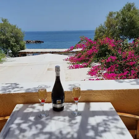 فندق Nostos (adults Only) Kamári