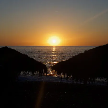 호텔 Nostos (adults Only) 2*