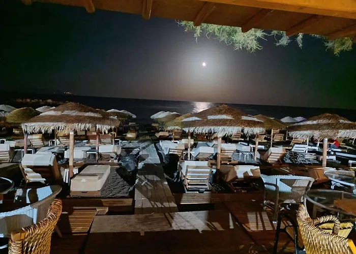 酒店 Nostos (adults Only) 2*