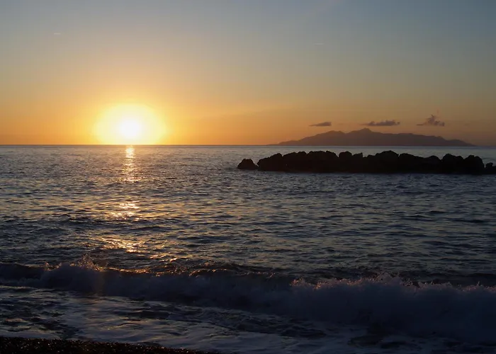 호텔 Nostos (adults Only) Kamári