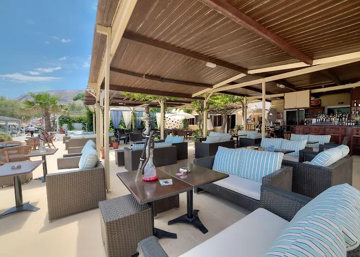 Hotell Nostos (adults Only) 2*